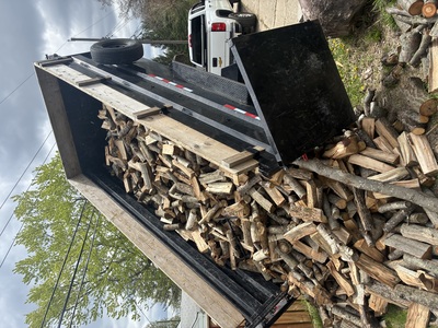 Firewood Delivery in Rochester Hills, MI Image